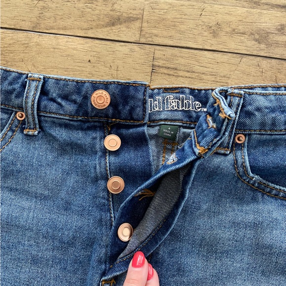 Wild Fable Button Fly High Rise Denim Short Size 4 - Picture 3 of 6